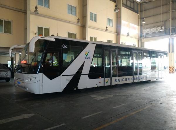 China Aluminium Body 14 Seat 112 passengers capacity airport apron bus supplier