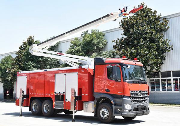 China Mercedes Benz 25m Aerial Fire Truck Spraying Water / Foam / Powder supplier