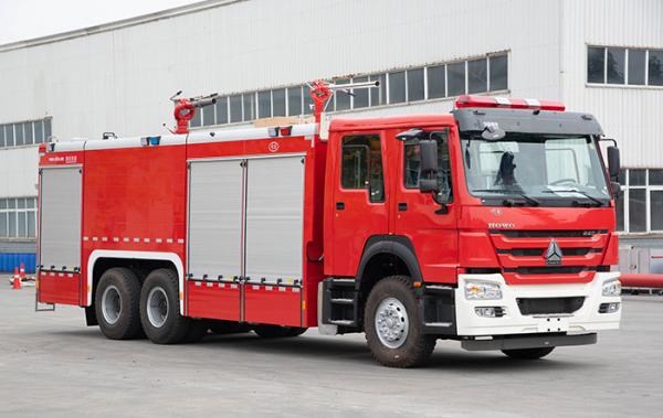 China Sinotruk HOWO Water / Foam / Powder Special Fire Truck with Double Row Cabin supplier