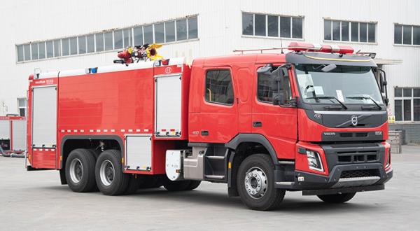 China Volve Heavy Duty Water Tanker Fire Truck with 12000L Water supplier