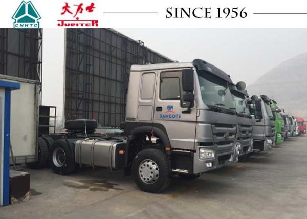 China 10 Wheeler HOWO A7 Tractor Truck , HOWO 6×4 Tractor With 371HP Euro II Engine supplier