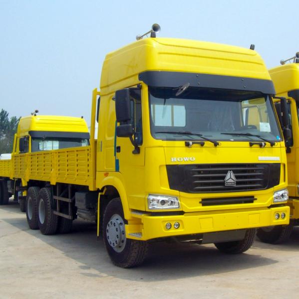 China SINOTRUK HOWO Cargo Truck 336HP Euro II 20-40Tons Model ZZ1257S4641V supplier