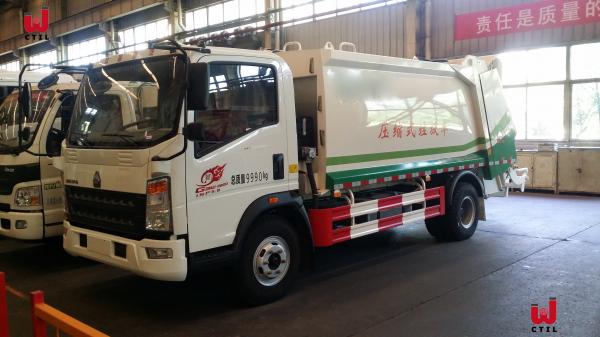 China Sinotruk 12m3 Waste Management Trash Truck 4X2 Waste Removal Trucks supplier