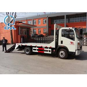 China Mini Howo 4 x 2 Light Duty Commercial Trucks , 5t Towing Wrecker Truck/broken vhicles carrier supplier
