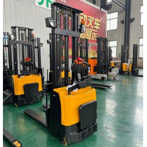 China 1.5 Ton Lightweight Full Electric Pallet Stacker 3m Lift supplier