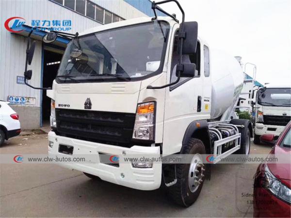 China SINOTRUK HOWO 4×2 LHD 4000L Concrete Mixer Truck supplier