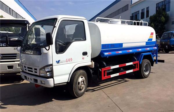 China Water Bowser Tank Truck 5000 Liters Water Tanker Sprinkler Truck 5CBM Pure Eatable Clean Water Transport Tank Truck supplier