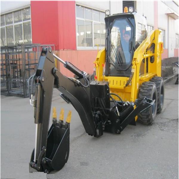 China 2400Kg Tipping Load Narrow Aisle Lift Trucks / Mini Skid Steer 80Hp Power ISO Certification supplier
