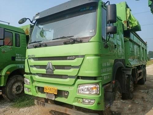 China Hot Selling New/Used Cars Dump Truck Of Sinotruck Howo A7 380 Brand Left Hand Drive Dump Truck supplier