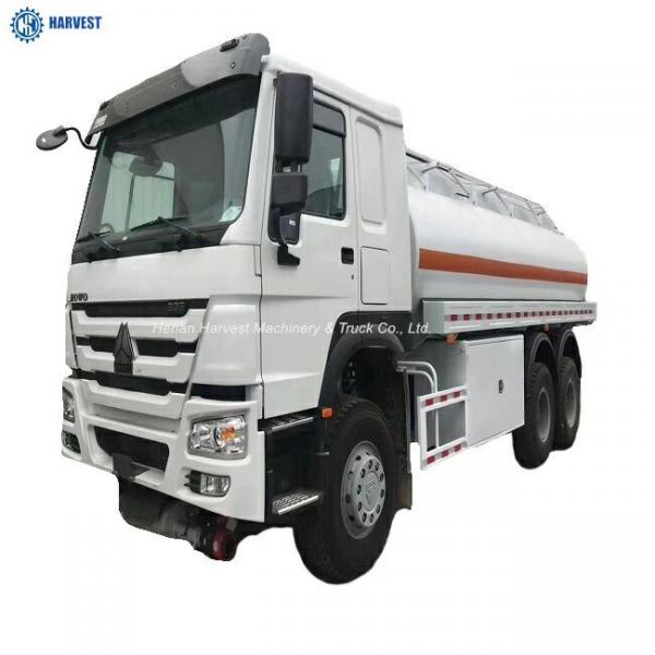 China 15000L Sinotruk Howo 6×4 336hp Fuel Tanker Truck For Oil Transportation supplier