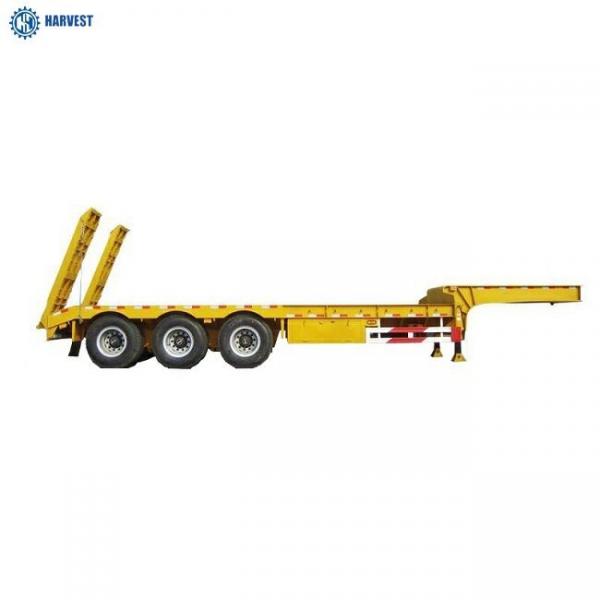China 3 Axles 60 Ton 13m Lowboy Heavy Duty Semi Trailer With Mechanical Ladder supplier