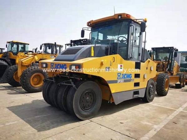 China Hydraulic Steering Pneumatic Road Roller 17.5km/H 20 Ton XCMG XP203 86KW supplier