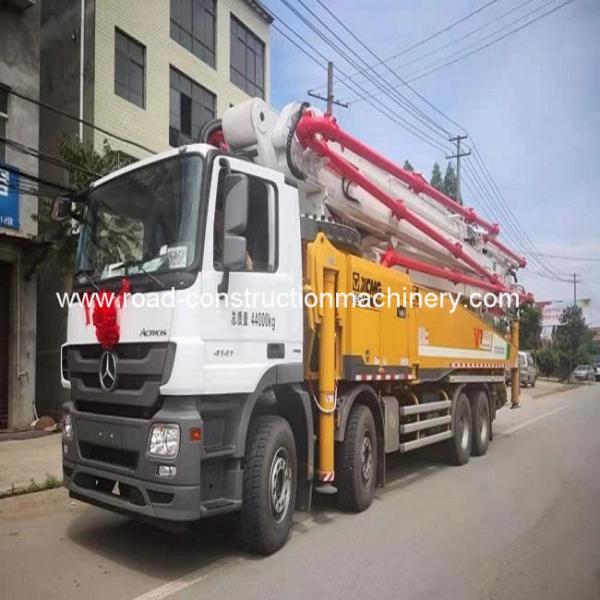 China XCMG 170m3/H 8×4 Concrete Pump Truck With Benz Chassis supplier