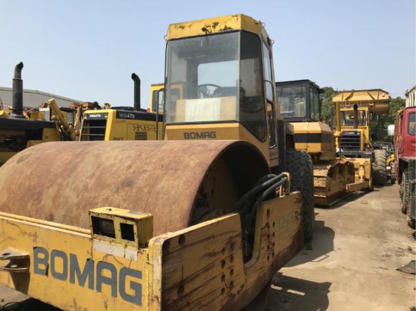 China Auto Gear Second Hand Road Roller , Bomag Bw217d Pneumatic Roller Compactor supplier