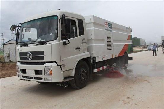 China 4*2 street washing and sweeping truck with 9CBM water tank & 7CBM garbage tank supplier