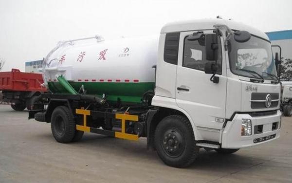 China Dongfeng 4×2 3000-10000 Litres Special Purpose Truck Vacuum Sewage Suction Tanker Truck supplier