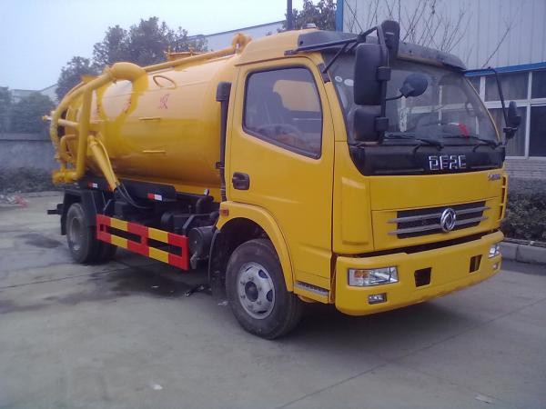 China Waste water suction truck , Sewage vacuum truck Septic water Tank Trucks For Sale supplier