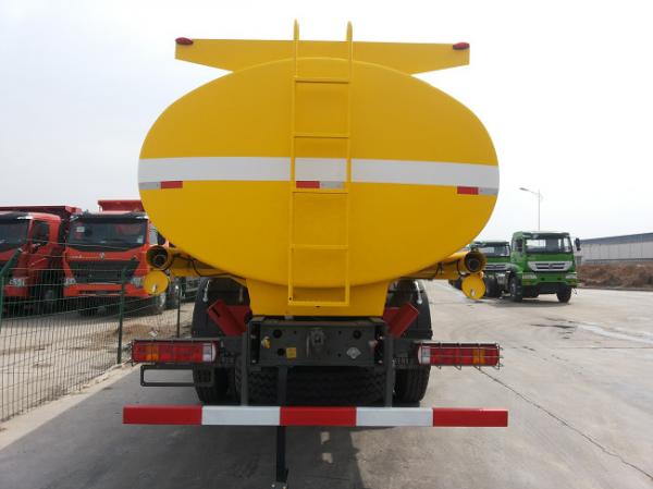 China Yellow 371HP 6X4 20000L Diesel Fuel Tanker Truck supplier