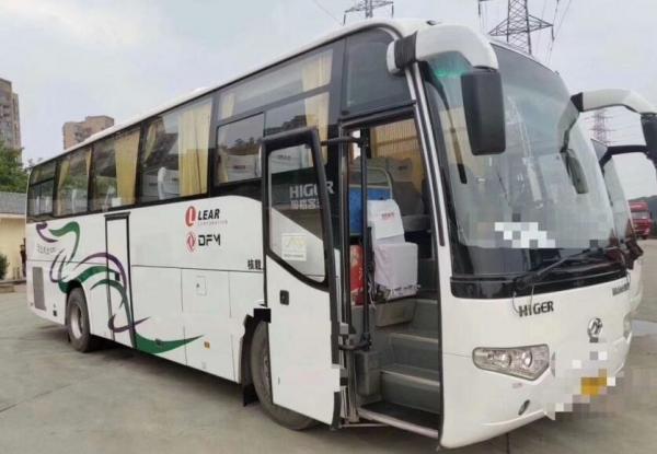 China 10m Length Diesel Engine Used Coach Bus 2013 Year 47 Seats Higer Brand supplier