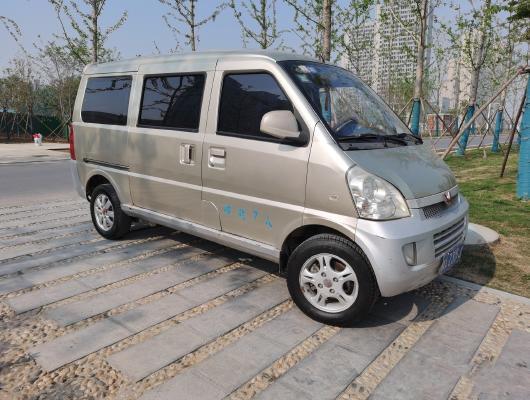 China 2013 Year Wuling Car 7 Seats Mini Bus Used Cars Gasoline Fuel LHD Drive Mode supplier