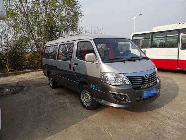 China 2017 Year 9 Seats Used Kinglong Bus Used Hiace Mini Bus With Good Condition supplier
