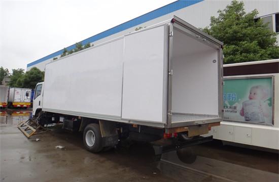 China 2790mm Diesel 98km/h Insulated Refrigerated Truck Multi-Model supplier