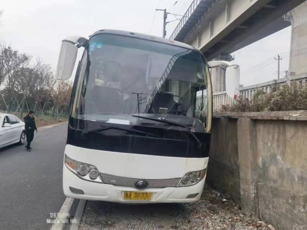 China 51 Seats Used Yutong ZK6110 Bus Used Coach Bus 2010 Year Steering RHD Diesel Engines supplier