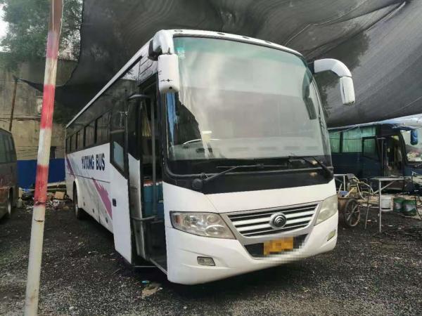 China 54 Seats 2010 Year Used Yutong Bus ZK6112D Diesel Front Engine LHD Driver Steering No Accident supplier