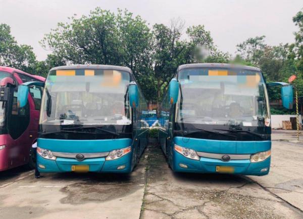 China 6127 Model Diesel Yutong Used Tour Bus 55 Seats 2011 Year LHD ISO Passed supplier