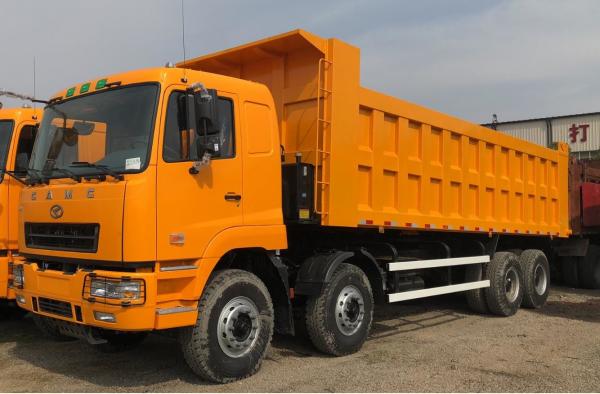 China Brand New CAMC 8×4 385HP Dump Truck For Mining Transportation supplier