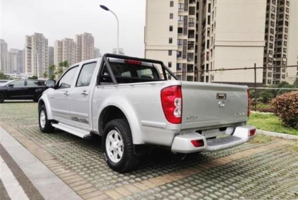 China Changcheng Pickup Diesel Engine 2.0T Luxury EU Vehiculos Version GW4D20B 6MT China Pickup Truck For Sale supplier