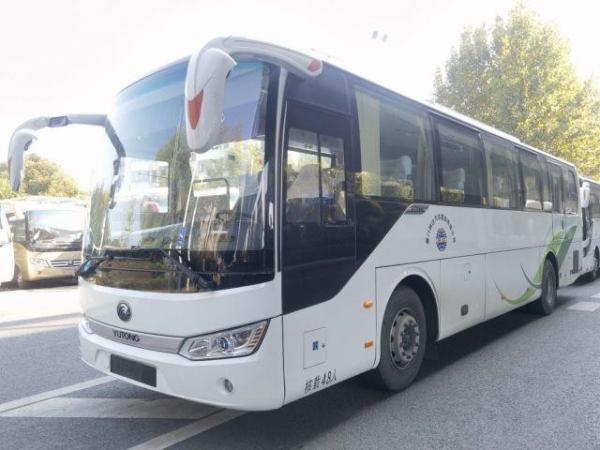 China Coach Bus Luxury ZK6115 Used Yutong Bus 48 Seats Yutong Bus Spare Parts supplier