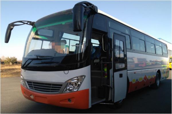 China Dongfeng Used Charter Bus , 155kw Power Used Bus And Coach With 48 Seat supplier