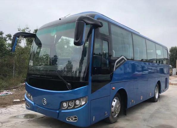 China Golden Dragon Brand Euro III Used Travel Bus 2014 Year 33 Seats 3150mm Bus Height supplier