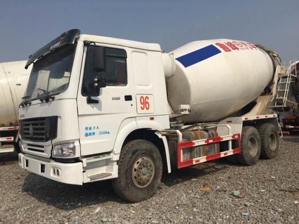 China HOWO Brand Used Concrete Mixer Truck 340hp Rated Power For Construction supplier