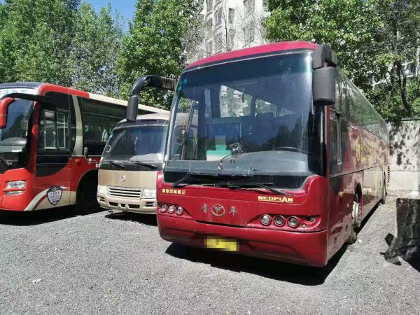 China JNP6122DEB Youngman Tourism Used Passenger Coach Bus 2013 Year 48 Seats Left Hand Steering supplier