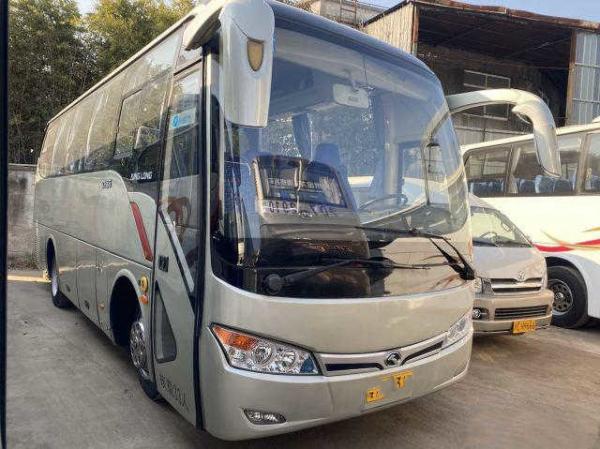 China Kinglong Used Bus XMQ6802 Tour Bus 33seats Yuchai Engine Bus With Manual Transmission supplier
