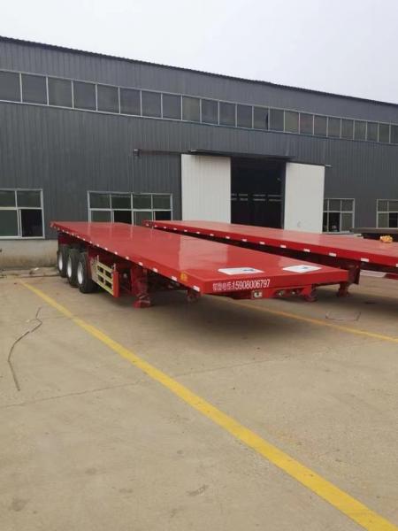 China New Tri-Axle 40 Tons Foot Container Chassis Flatbed Semi Trucks Trailer supplier