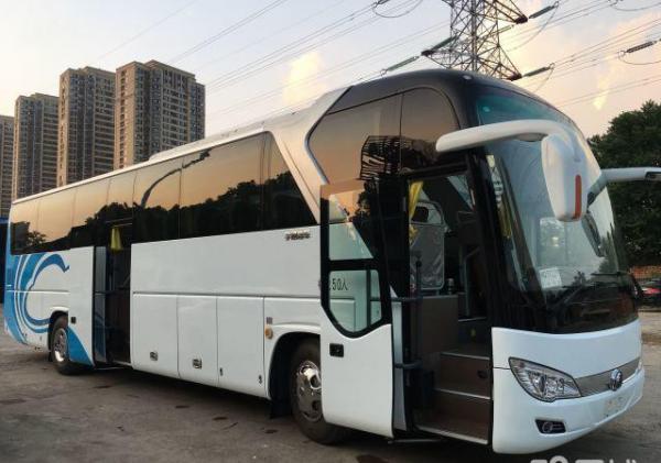 China RHD / LHD Stock Promotion Bus Yutong ZK6122 Model 12m Length 51 Seats Max 125KM/H supplier