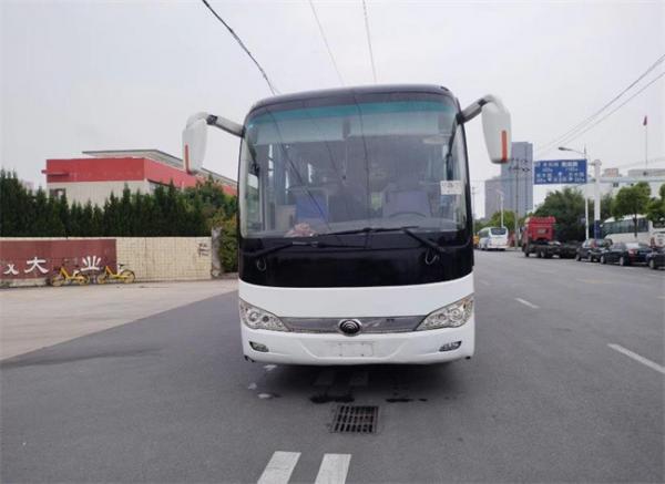 China second hand bus ZK6109H2Z 47 seats diesel engine used yutong bus hot sale in Africa supplier