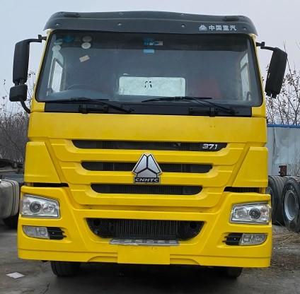 China Second Hand Tractor Truck HOWO 371HP 6×4 Drive Mode Tractor Truck supplier