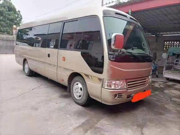 China Toyota Coaster 23-29seats Used Coaster Bus 1HZ/15B Four/Six Cylinder 2014-2018 supplier