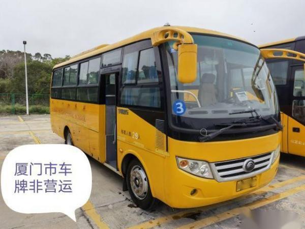 China Used Yutong Bus 29 Seats Tour Bus Steel Chassis Front Engine Euro III Left Steering supplier