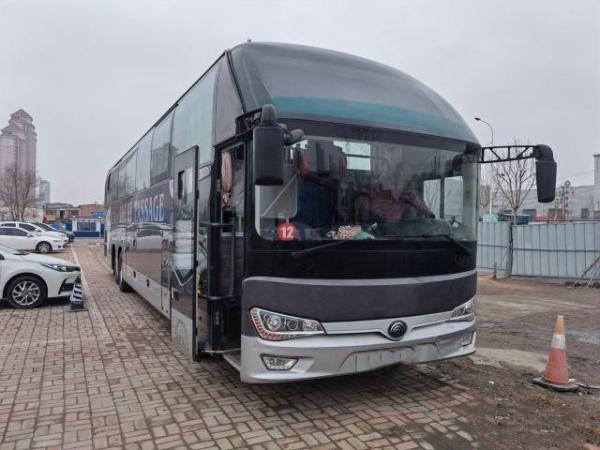 China Used Yutong LHD Luxury Buses Second Hand Coach Buses Diesel Tourism Buses supplier