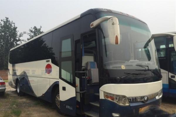 China Used Yutong Second Hand Tourist Bus ZK6117 Model 55 Seater Coach Bus 2011 Year supplier