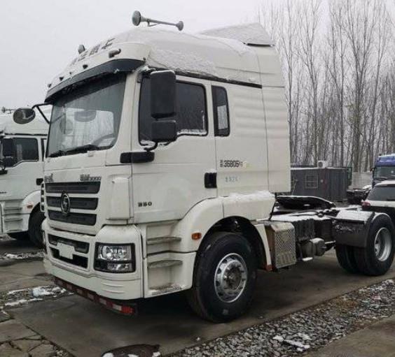 China White Shacman Brand Used Tractor Trailers 350hp Euro V Manual Diesel 2017 Year supplier