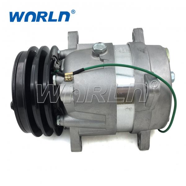 China Cummins V5 24V 2PK Truck AC Compressor For Automotive Air Conditioning Parts supplier