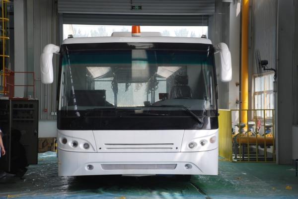 4 Stroke Diesel Engine Airport Coach , 102 Passenger Airport Shuttle Bus