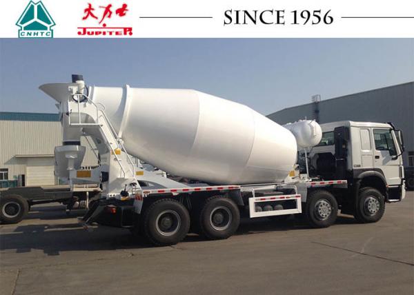 RHD 8×4 SINOTRUK HOWO Concrete Mixer Truck For Ready Mix Cement