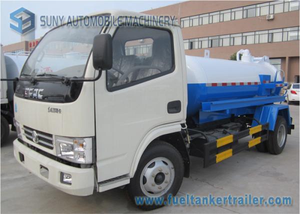 Dongfeng 2000L 100hp 4×2 Sewage Suction Truck Vac Tank Truck